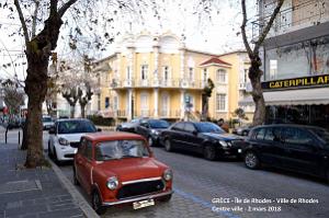 111- Rhodes ville et port d'honneur